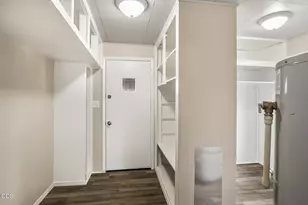 947 SW 14th St, Redmond, OR 97756 - Photo 11