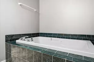 438 NW 19th, Redmond, OR 97756 - Photo 25