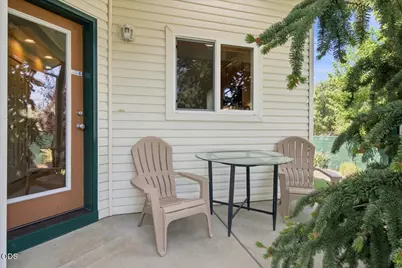 438 NW 19th #UNIT 5, Redmond, OR 97756 - Photo 5