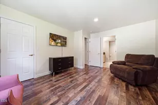438 NW 19th, Redmond, OR 97756 - Photo 21