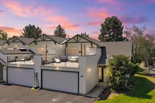 438 NW 19th, Redmond, OR 97756 - Photo 1