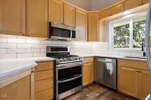 438 NW 19th, Redmond, OR 97756 - Photo 9