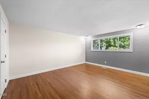 1751 Yukon Ave, Medford, OR 97504 - Photo 15