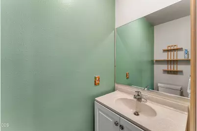 200 Brookstone Hills Drive, Grants Pass, OR 97526 - Photo 33