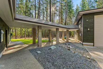 200 Brookstone Hills Drive, Grants Pass, OR 97526 - Photo 59