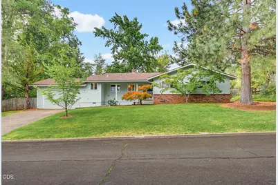 2354 Green Meadows Way, Ashland, OR 97520 - Photo 3