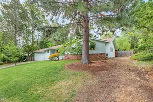 2354 Green Meadows Way, Ashland, OR 97520 - Photo 5