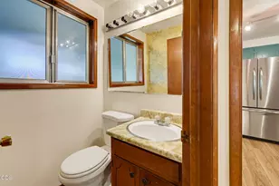 2354 Green Meadows Way, Ashland, OR 97520 - Photo 21