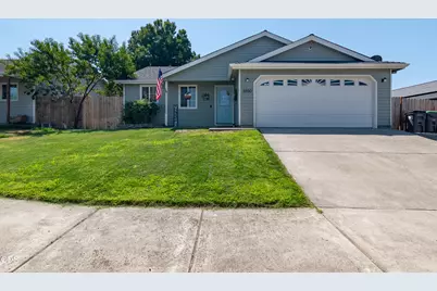 3850 Francine Court, White City, OR 97503 - Photo 1