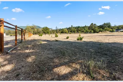 313 Hidden Acres Drive, Merlin, OR 97532 - Photo 45