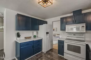 3044 NE Lansing Ct, Bend, OR 97701 - Photo 35