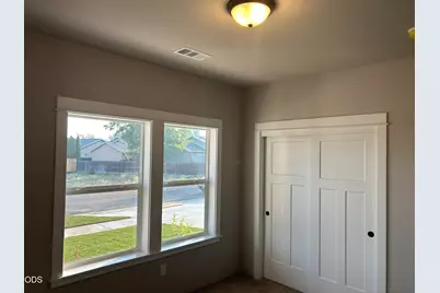 2235 Piazza Drive, Medford, OR 97501 - Photo 5
