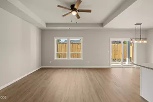 2235 Piazza Dr, Medford, OR 97501 - Photo 9