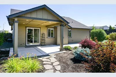 2555 SW 43rd Place, Redmond, OR 97756 - Photo 33