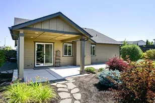 2555 SW 43rd Pl, Redmond, OR 97756 - Photo 33