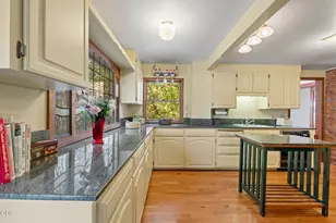 364 Vista St, Ashland, OR 97520 - Photo 25