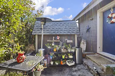 92 NW Glenhart Avenue, Winston, OR 97496 - Photo 41