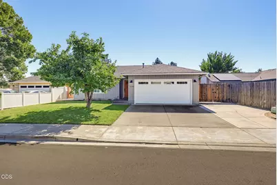 2558 Alma Drive, Medford, OR 97504 - Photo 1