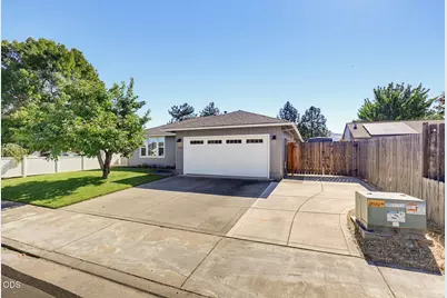 2558 Alma Drive, Medford, OR 97504 - Photo 3