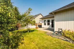 3916 SW Sam Snead Ct, Redmond, OR 97756 - Photo 25