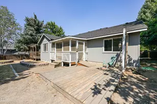 1622 NW Spruce Ave, Redmond, OR 97756 - Photo 37