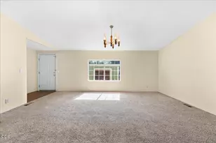 3600 Ave G, White City, OR 97503 - Photo 9