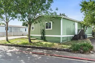 3600 Ave G, White City, OR 97503 - Photo 3
