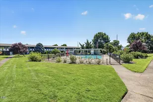 737 Stevens St, Medford, OR 97504 - Photo 15