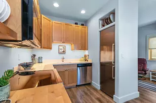 780 W View Loop, Sisters, OR 97759 - Photo 11