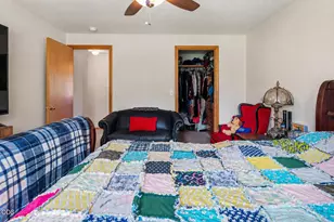 54690 Pinewood Ave, Bend, OR 97707 - Photo 15