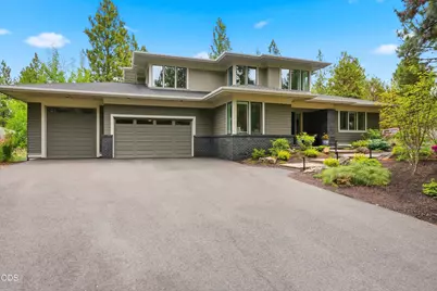 2966 NW Meldrum Court, Bend, OR 97703 - Photo 1