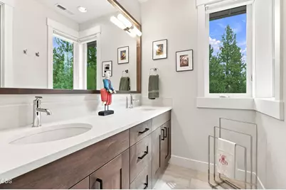 2966 NW Meldrum Court, Bend, OR 97703 - Photo 35