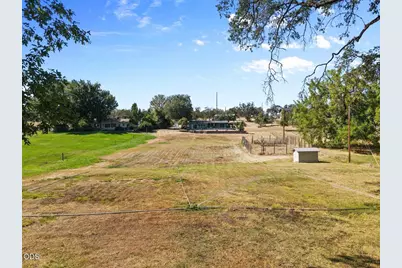 1591 Highway 234, Eagle Point, OR 97524 - Photo 37