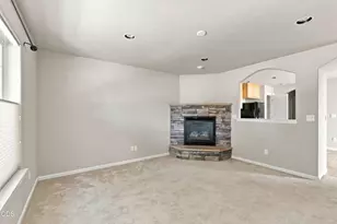 417 NW 27th St, Redmond, OR 97756 - Photo 5