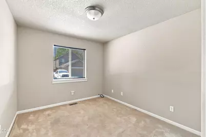 417 NW 27th Street, Redmond, OR 97756 - Photo 27