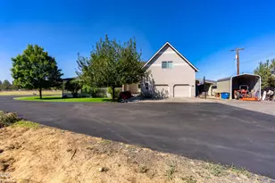 6225 SW Zenith Ave, Redmond, OR 97756 - Photo 77