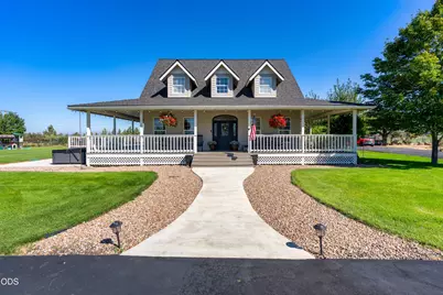 6225 SW Zenith Avenue, Redmond, OR 97756 - Photo 5