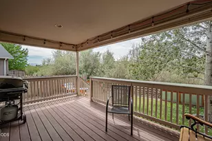 1144 Highlands Dr, Eagle Point, OR 97524 - Photo 17