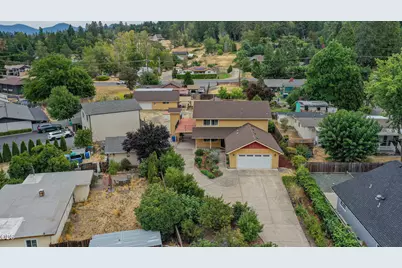 2617 SW Florer Drive, Grants Pass, OR 97527 - Photo 43