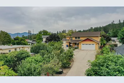 2617 SW Florer Drive, Grants Pass, OR 97527 - Photo 45