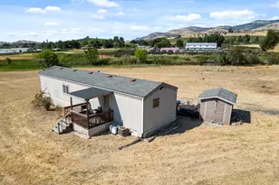 728 W Valley View, Ashland, OR 97520 - Photo 49