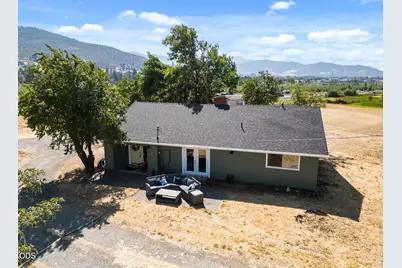 728 W Valley View, Ashland, OR 97520 - Photo 35