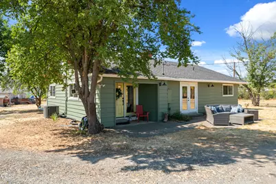 728 W Valley View, Ashland, OR 97520 - Photo 5