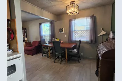 1518 Pleasant Avenue, Klamath Falls, OR 97601 - Photo 9