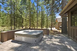 56556 Caldera Springs Ct, Bend, OR 97707 - Photo 23