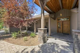 56556 Caldera Springs Ct, Bend, OR 97707 - Photo 5