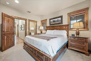 56556 Caldera Springs Ct, Bend, OR 97707 - Photo 39