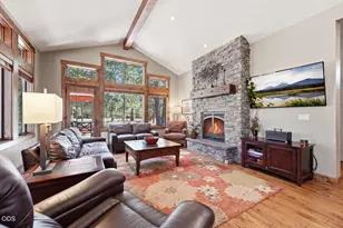 56556 Caldera Springs Ct, Bend, OR 97707 - Photo 9