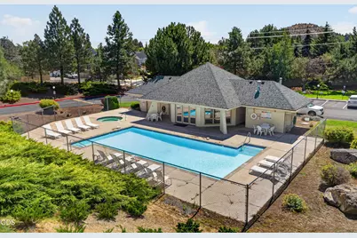 1050 NE Butler Market Road #APT 29, Bend, OR 97701 - Photo 15