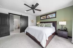 19151 Mount Shasta Ct, Bend, OR 97703 - Photo 23